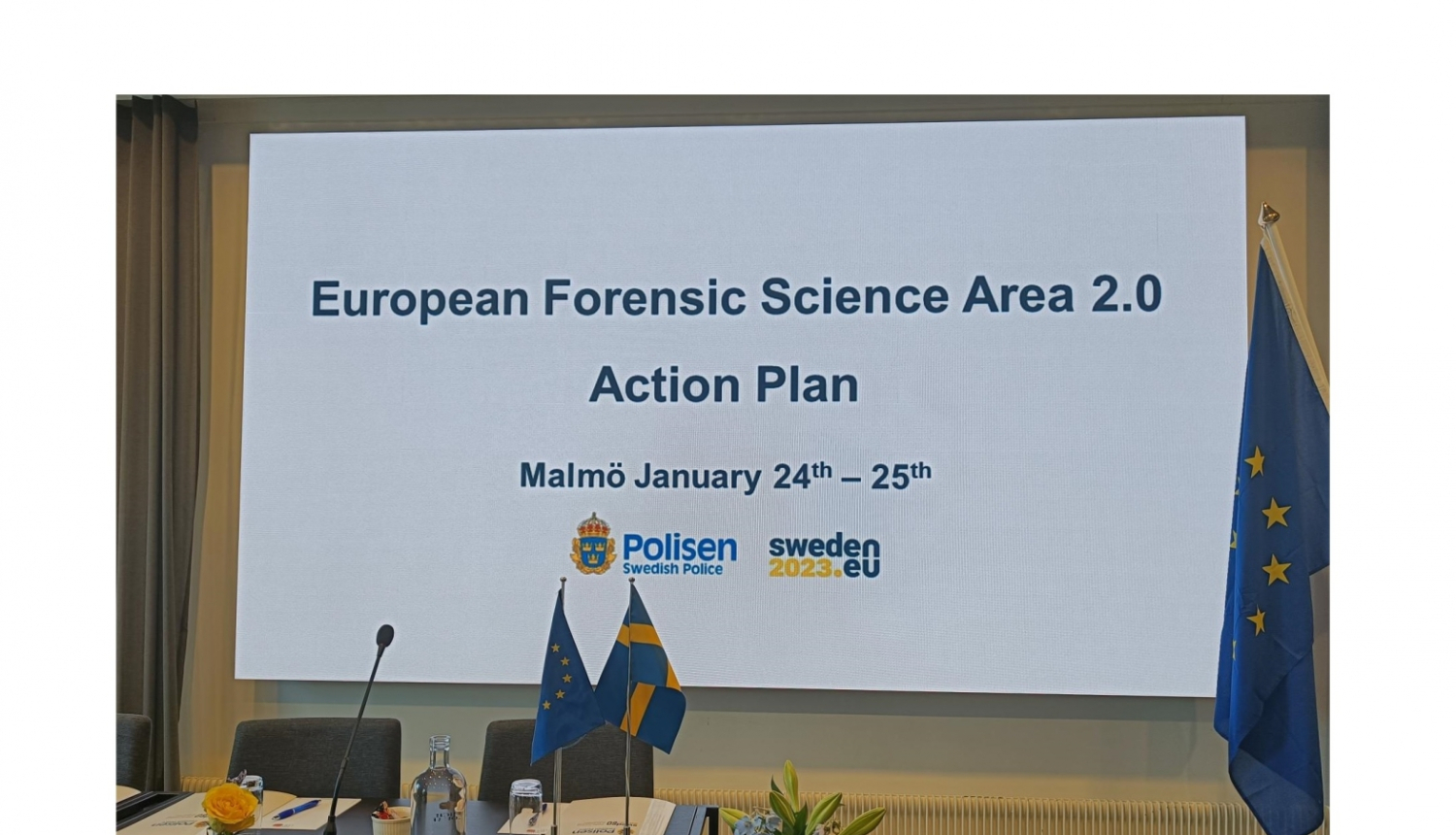 Konferenču zāle