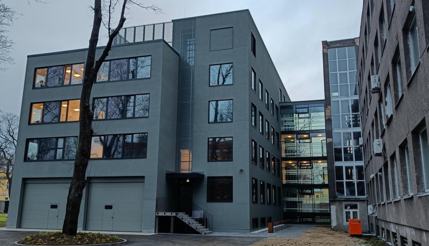 laboratoriju ēka